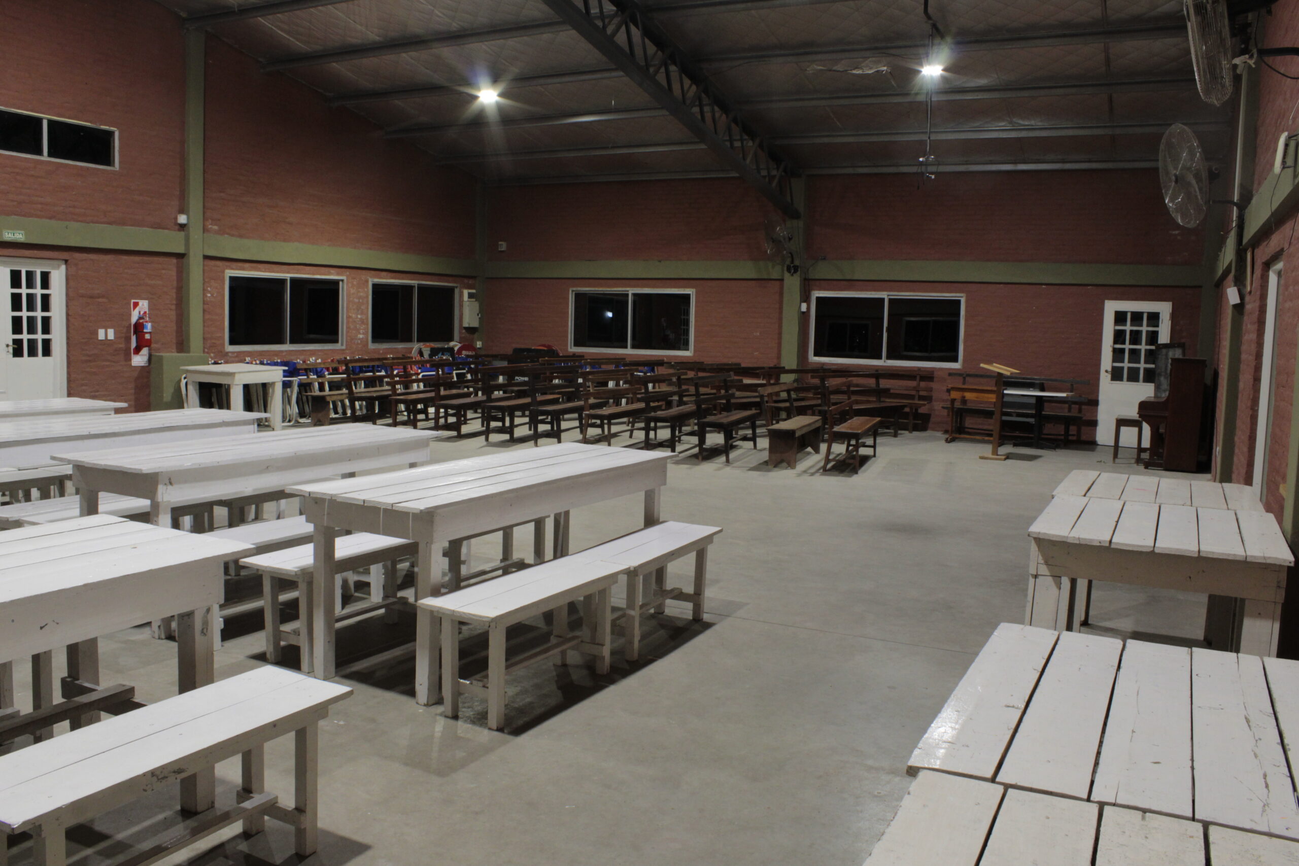 2418 SUM PB Comedor Patio Templo